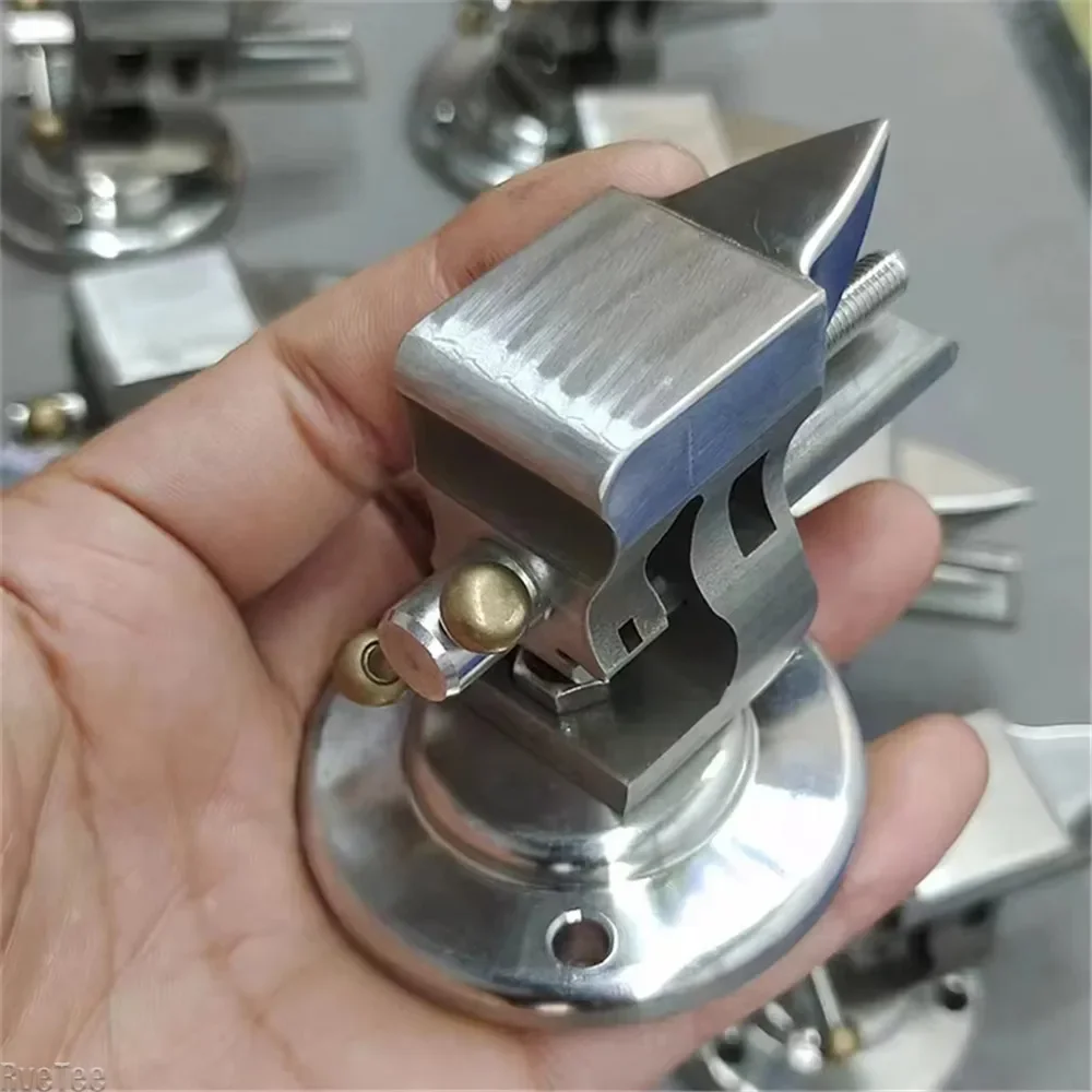 ที่หนีบโต๊ะแบบปรับได้ขนาดเล็ก  - Bench Vise Swivel บทวิจารณ์และราคา