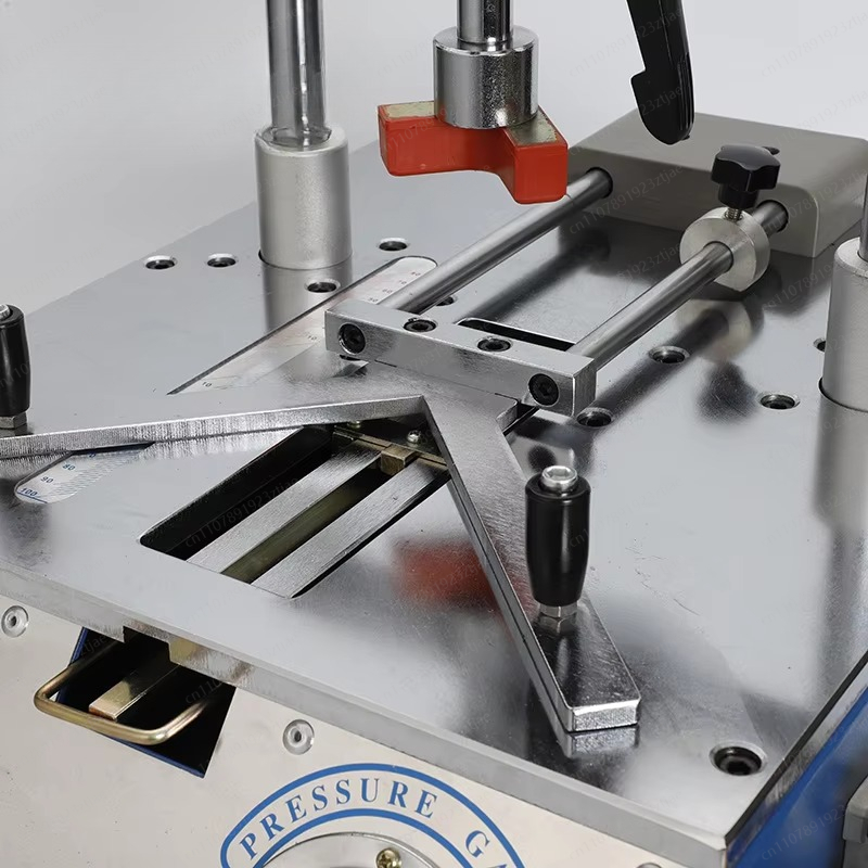 เครื่องตอกตะปูมุมเล็กสำหรับกรอ - Workshop Tools Pictures บทวิจารณ์และราคา